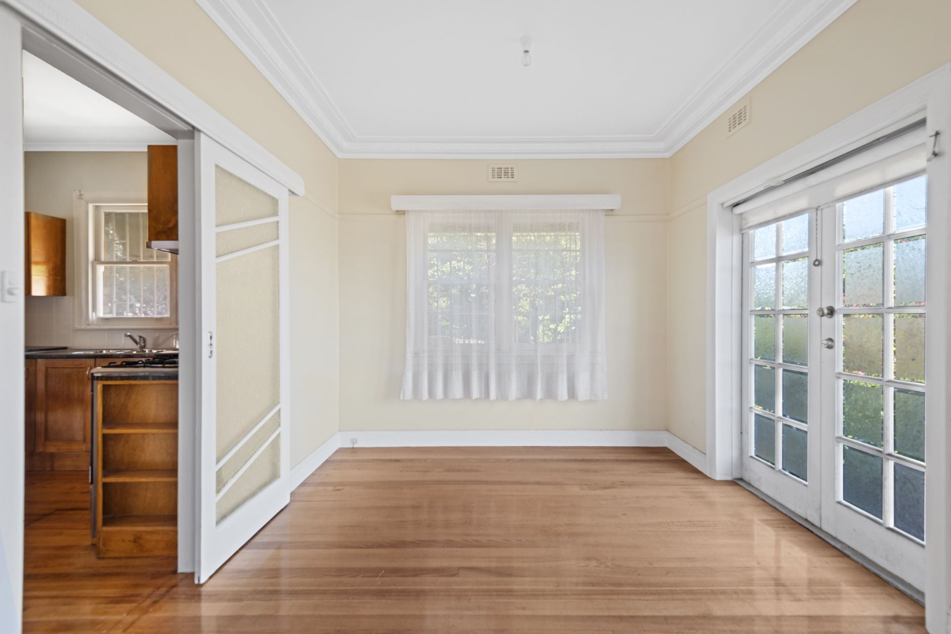 CLINKER CLASSIC - RESIDENTIAL GROWTH ZONE 1 APPROX 730m2