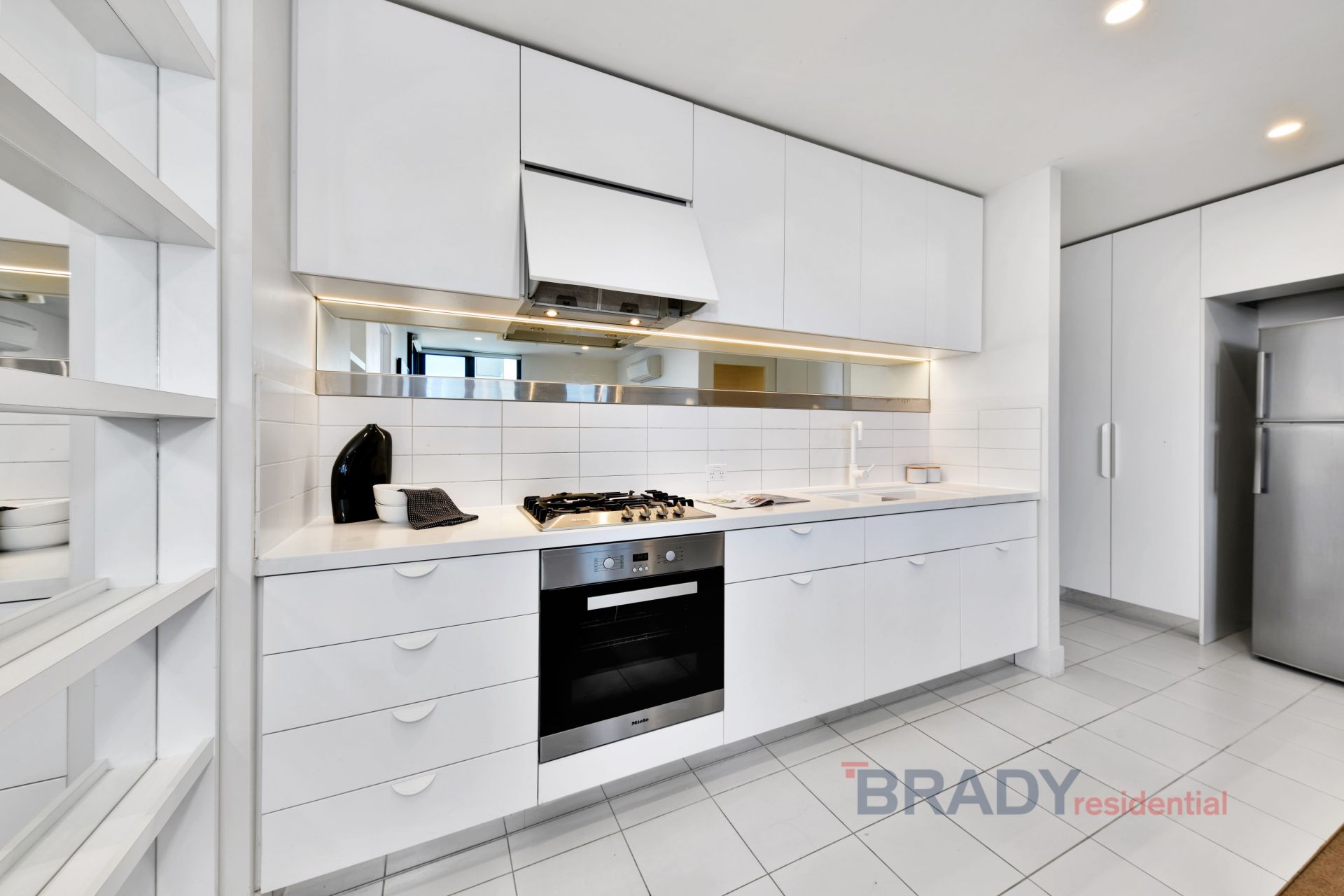 3211/500 Elizabeth Street MELBOURNE VIC, Melbourne - Thumbnail 3