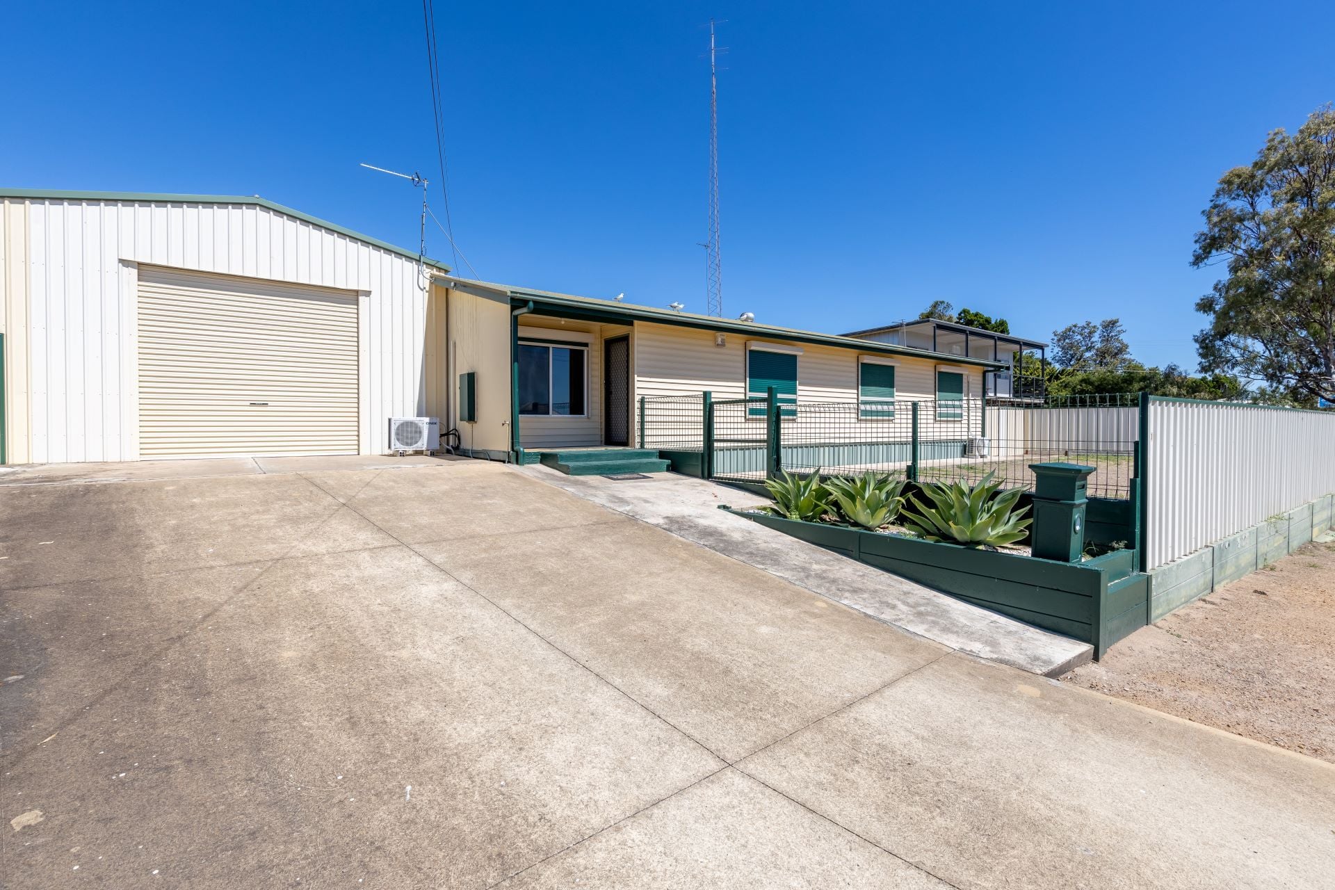 20 Dalling Street Port Broughton SA, Port Broughton - Thumbnail 2