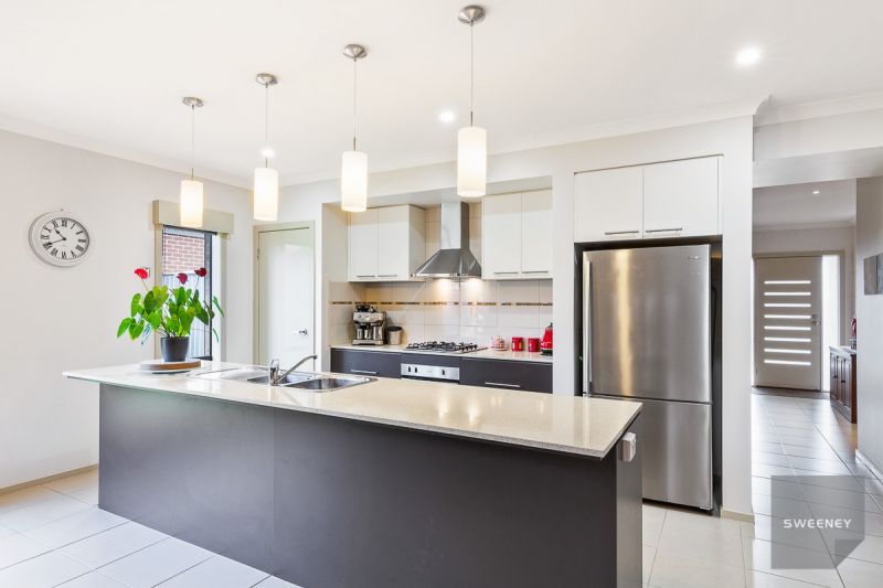 23 Lone Pine Square, Bacchus Marsh - Thumbnail 5