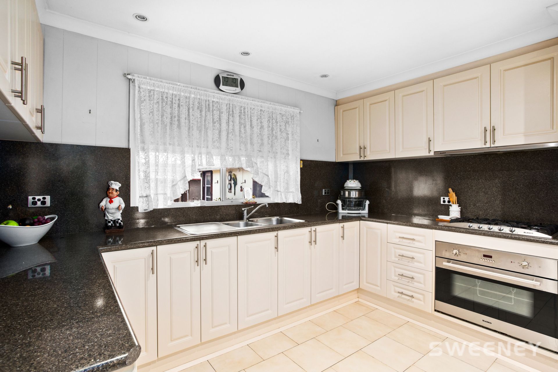 87 Second Avenue, Altona North - Thumbnail 4