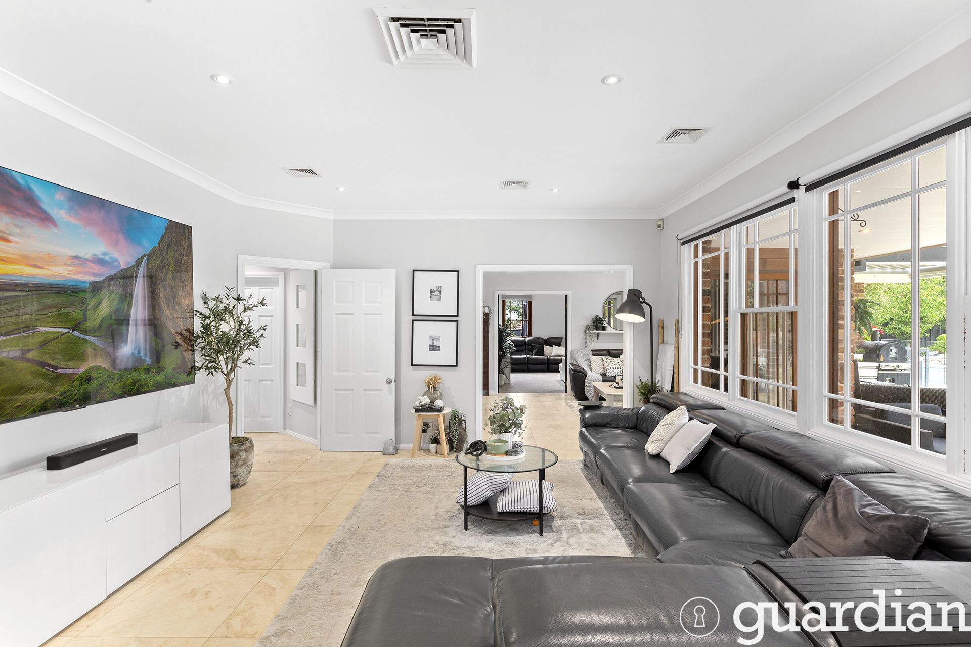 15 Carnarvon Avenue Glenhaven NSW, Glenhaven - Thumbnail 4