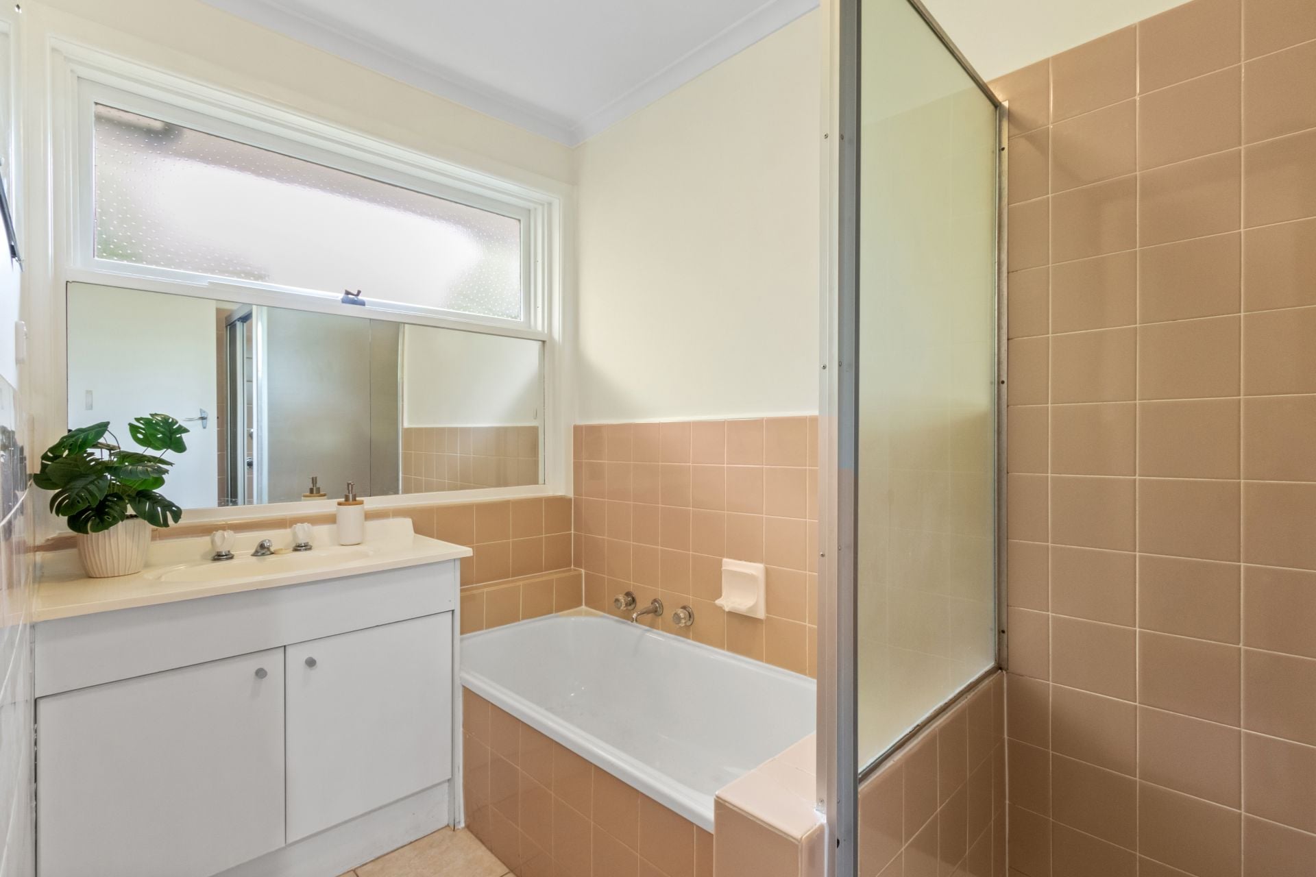 Immaculately Presented Two Bedroom Unit!
