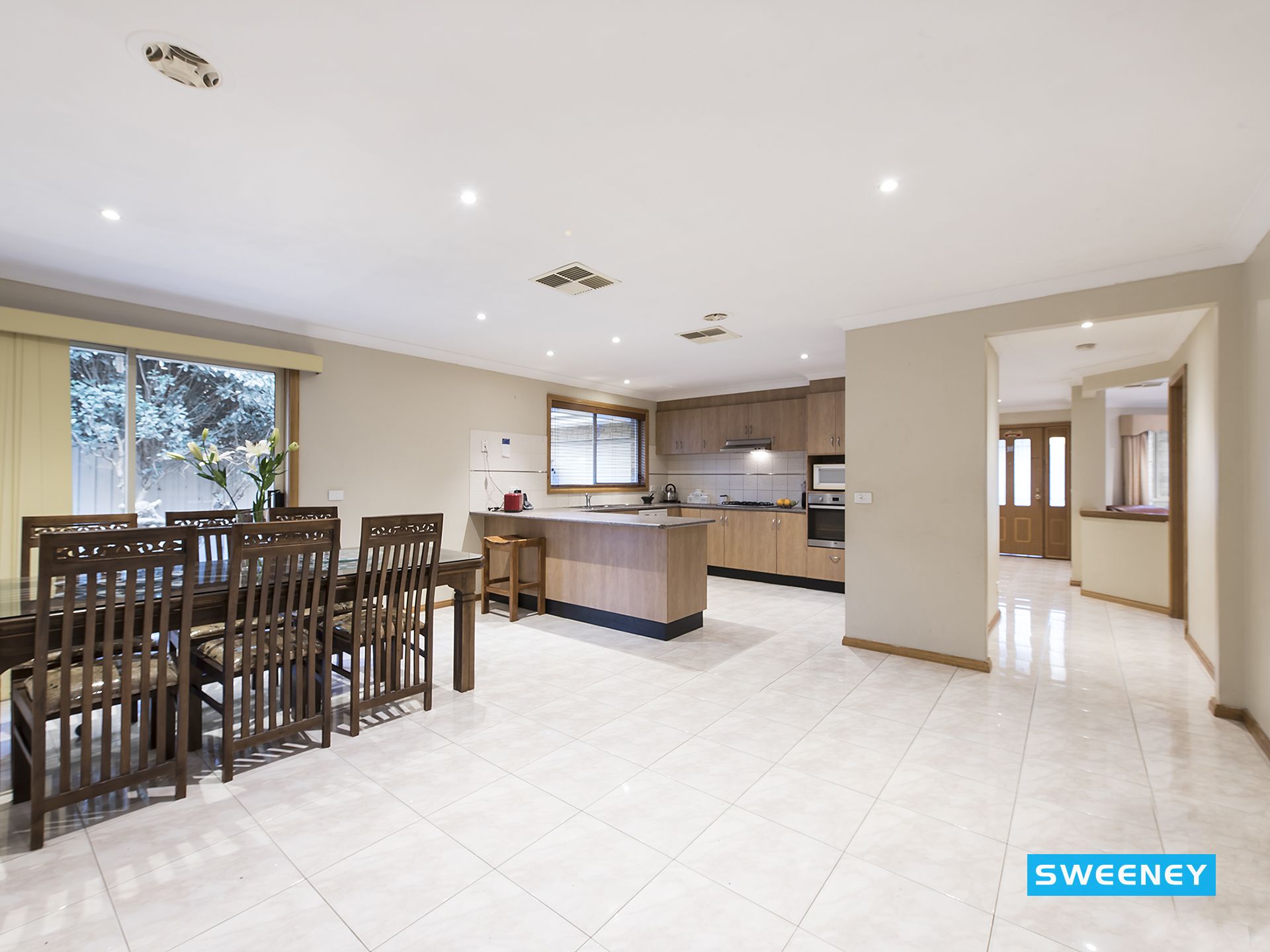 9 Springfield Close, Caroline Springs - Thumbnail 7