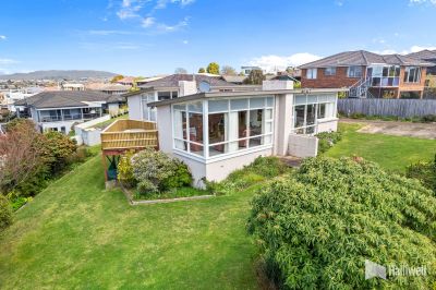 3
 
 
 
  
 
 
 2
 
 
 
  
 
 
 1
 
 
 
 
 
 
 
 119 James Street, Devonport TAS 7310, Devonport - Thumbnail 7