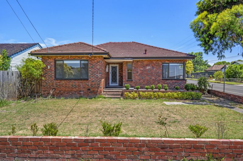 27 Kenneth Street, Preston
