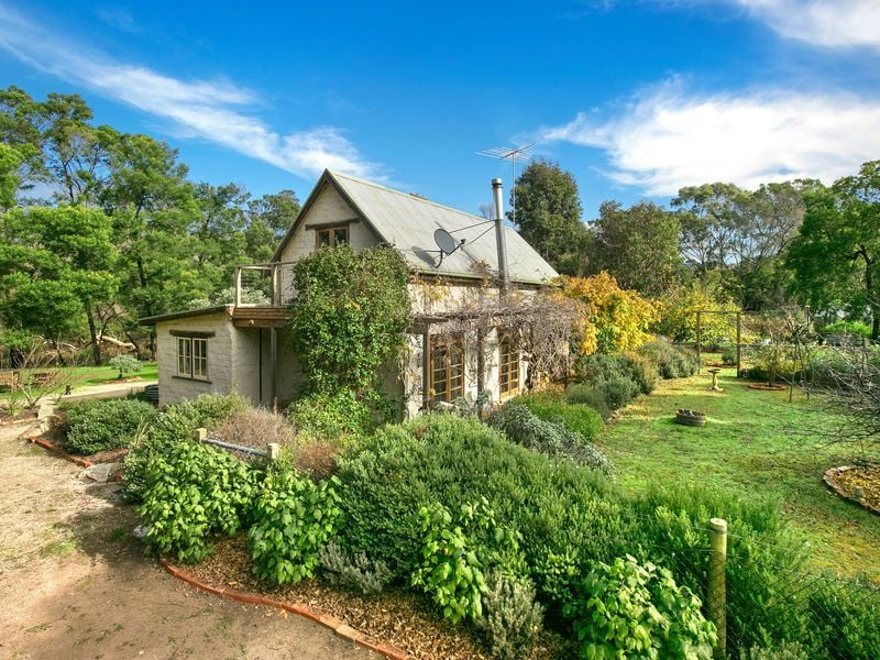 440 Vickerys Road, Bellbrae - Thumbnail 2