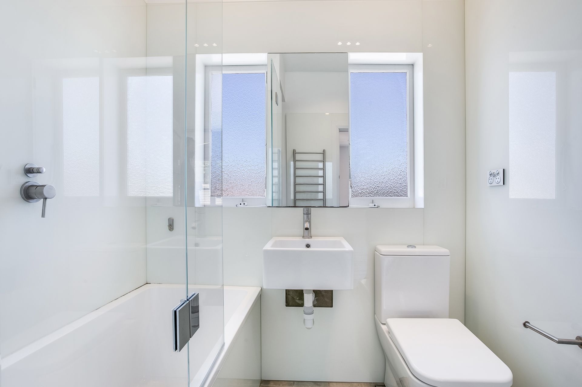 Real Estate For Sale 6/7 Waiwera Street Lavender Bay , NSW