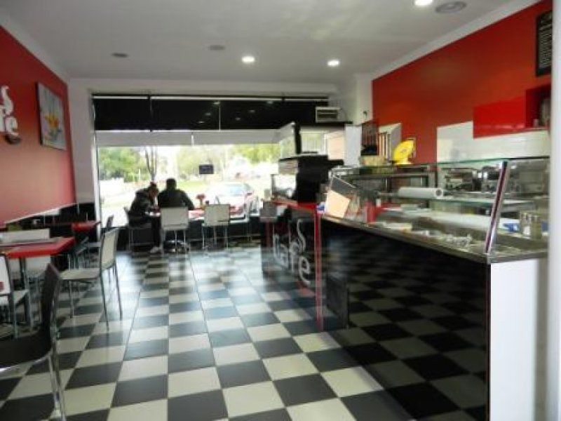 56 Woods Street, Laverton - Thumbnail 6