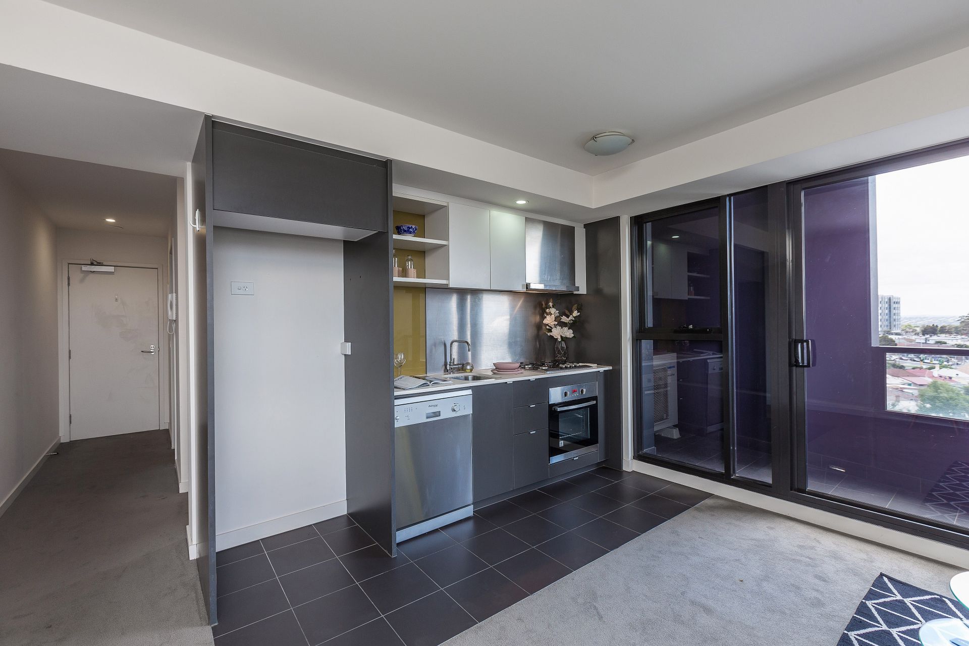 806/240 Barkly Street, Footscray - Thumbnail 5