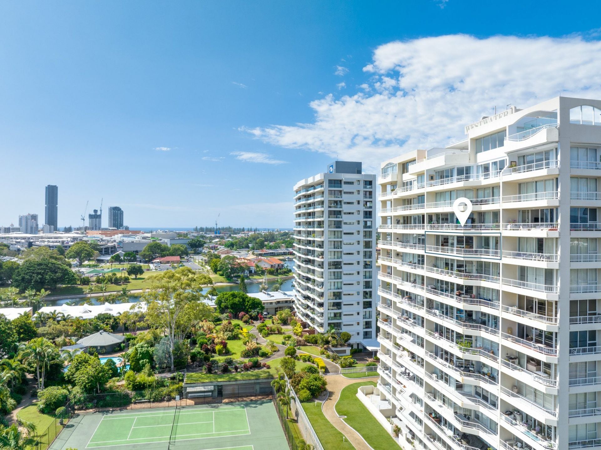 42/56 Hooker Boulevard, Mermaid Waters - Thumbnail 2