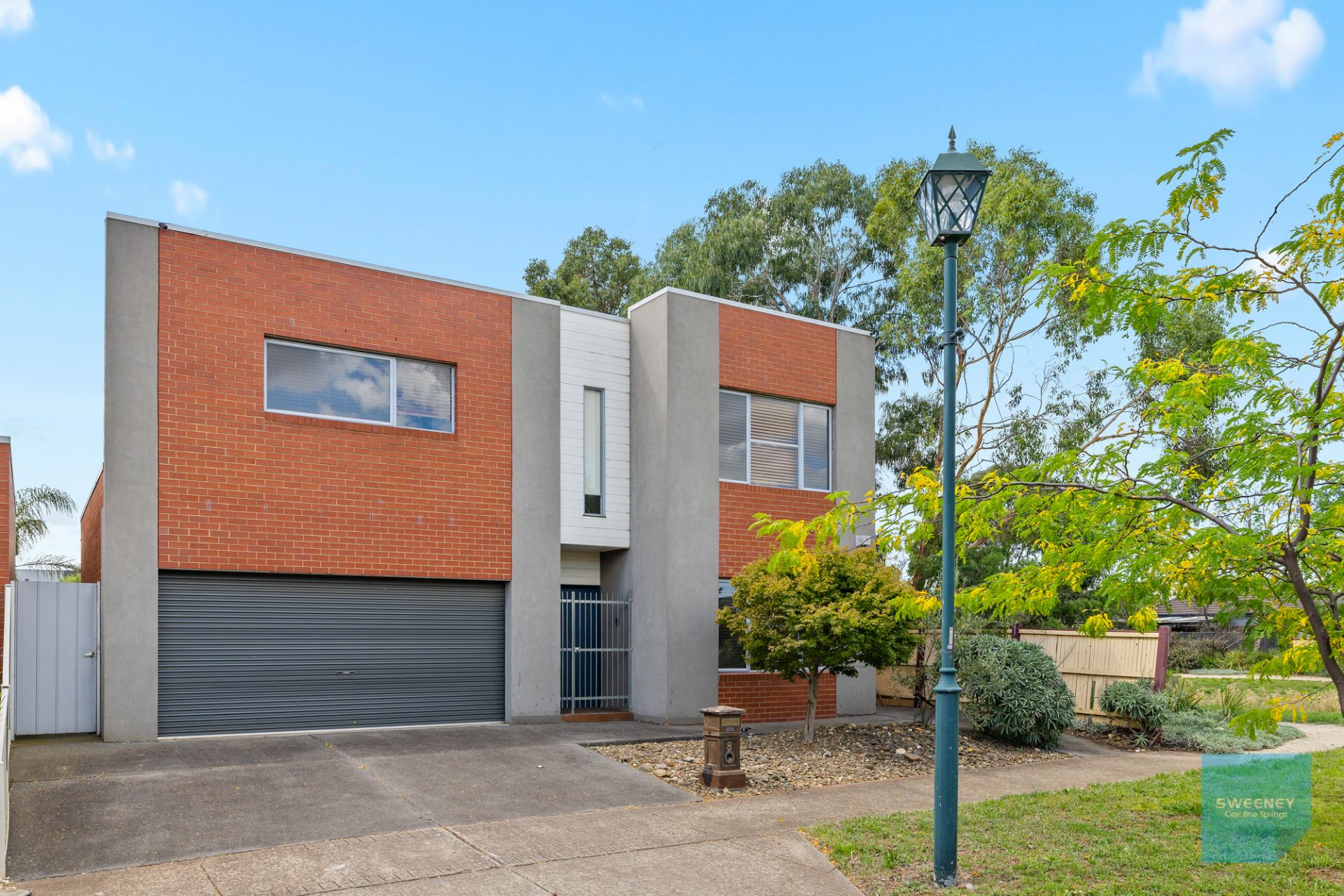 8 Lightwood Green, Caroline Springs - Thumbnail 2