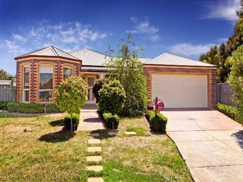 25 Highwood Drive, Hillside - Thumbnail 2