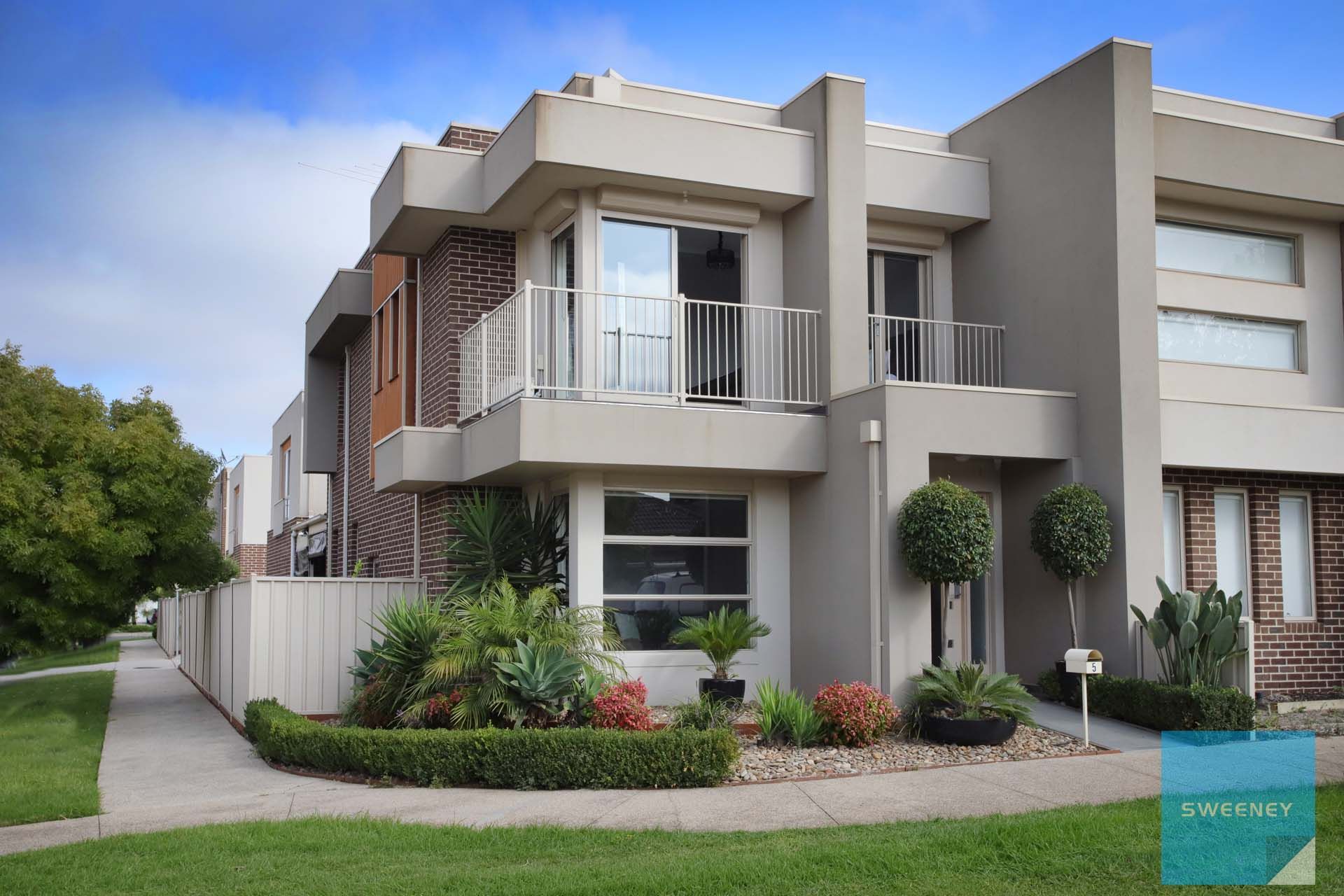 5 Landcox Way, Caroline Springs - Thumbnail 3