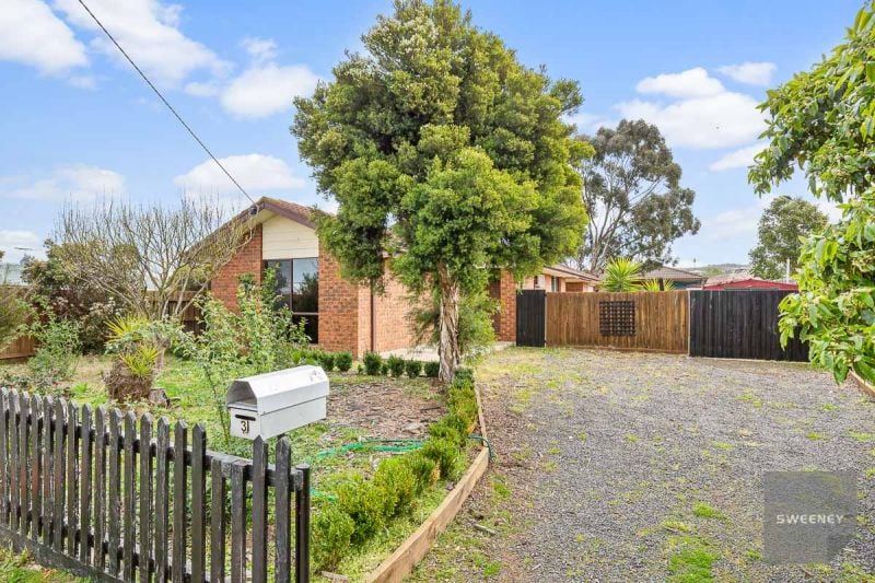 3 Edwards Court, Darley - Thumbnail 2
