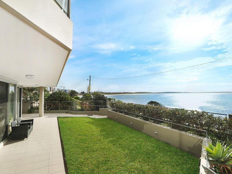 1/24 The Esplanade Cronulla NSW