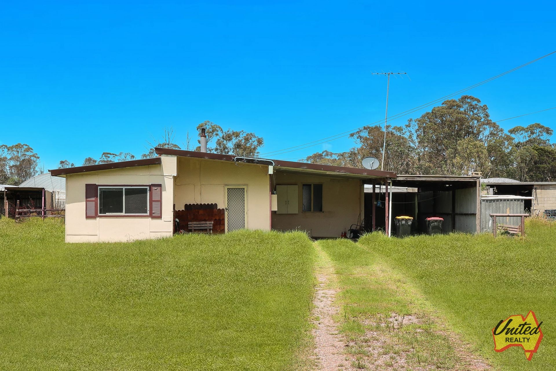 6369 Victor Avenue, Kemps Creek United Realty