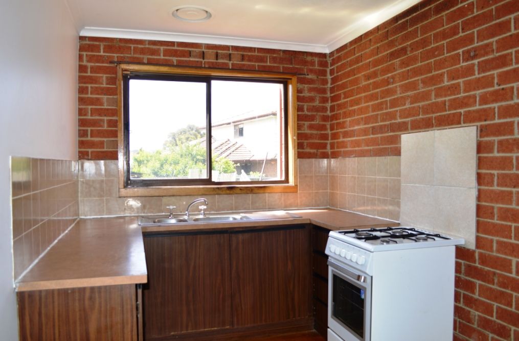 SUPERB LOCATION  *Insp Wed 9th Nov @ 5:00pm*