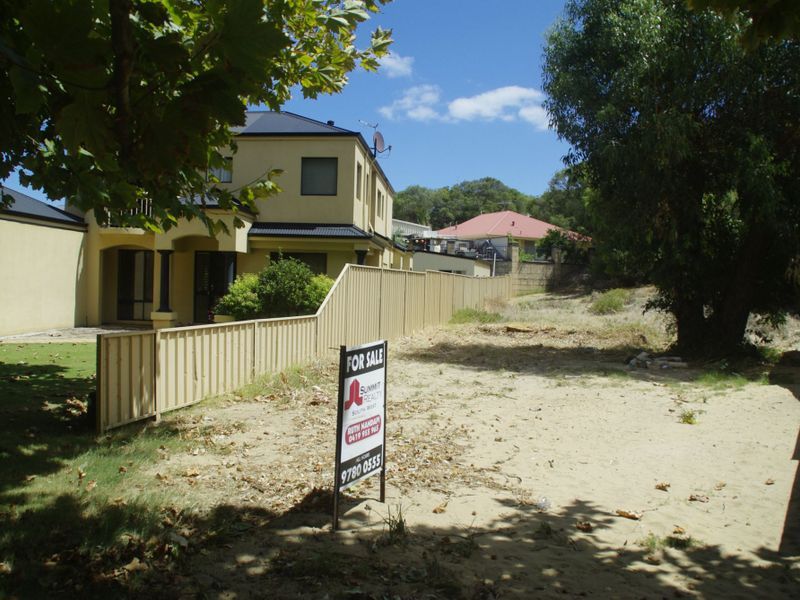 Real Estate For Sale 13 Sienna Grove Binningup , WA