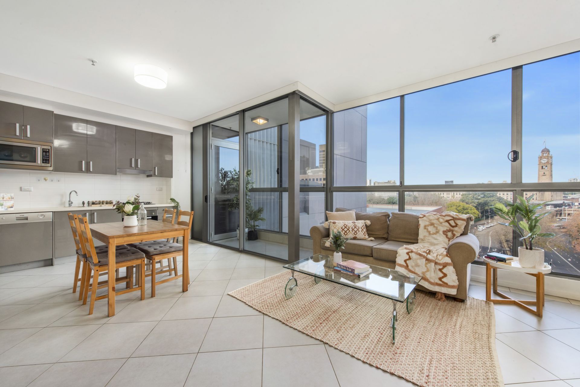 166/420426 Pitt Street, Haymarket Morton