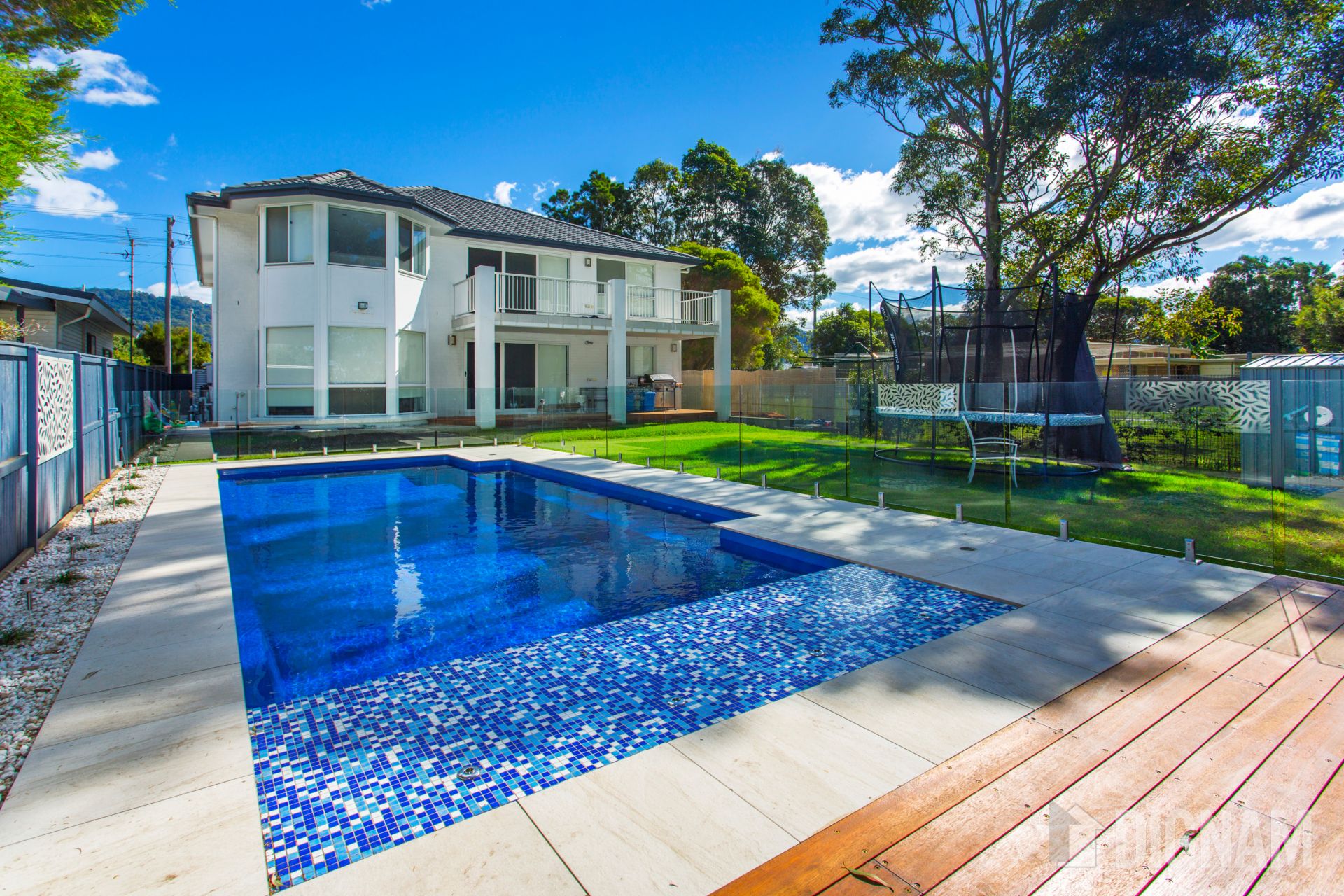 25 Railway Parade, Woonona NSW