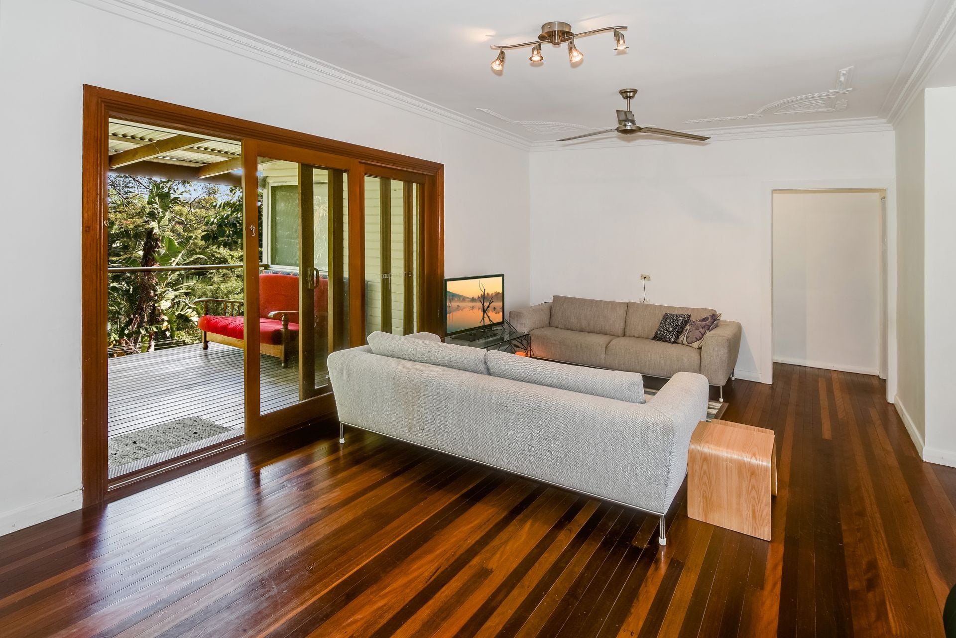 131 Carter Road Nambour QLD, Nambour - Thumbnail 2