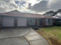 19 Mirabella Close, Werribee VIC