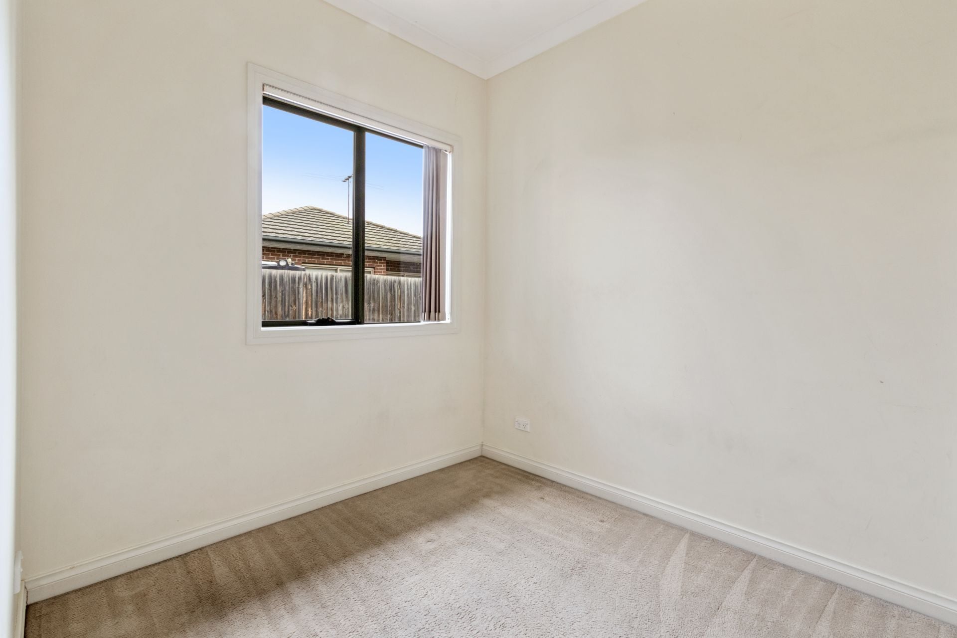 Delightful Two Bedroom Unit!
