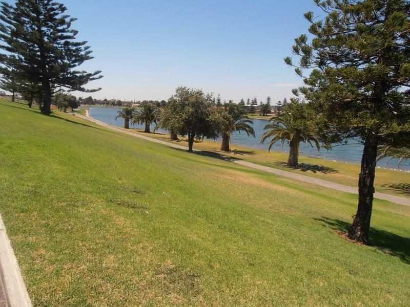 1/13 Patawalonga Frontage, Glenelg North - Thumbnail 5