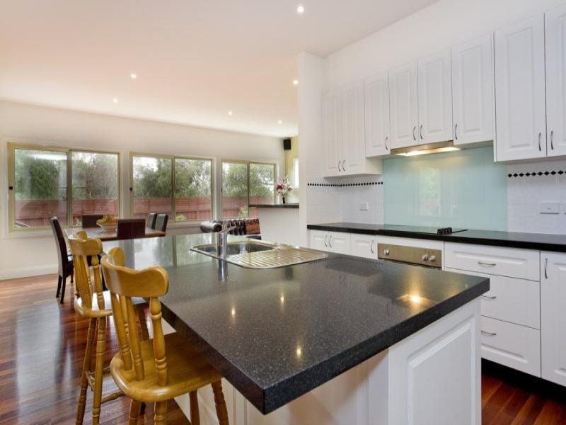 2/34 Sheepwash Road BARWON HEADS VIC, Barwon Heads - Thumbnail 6