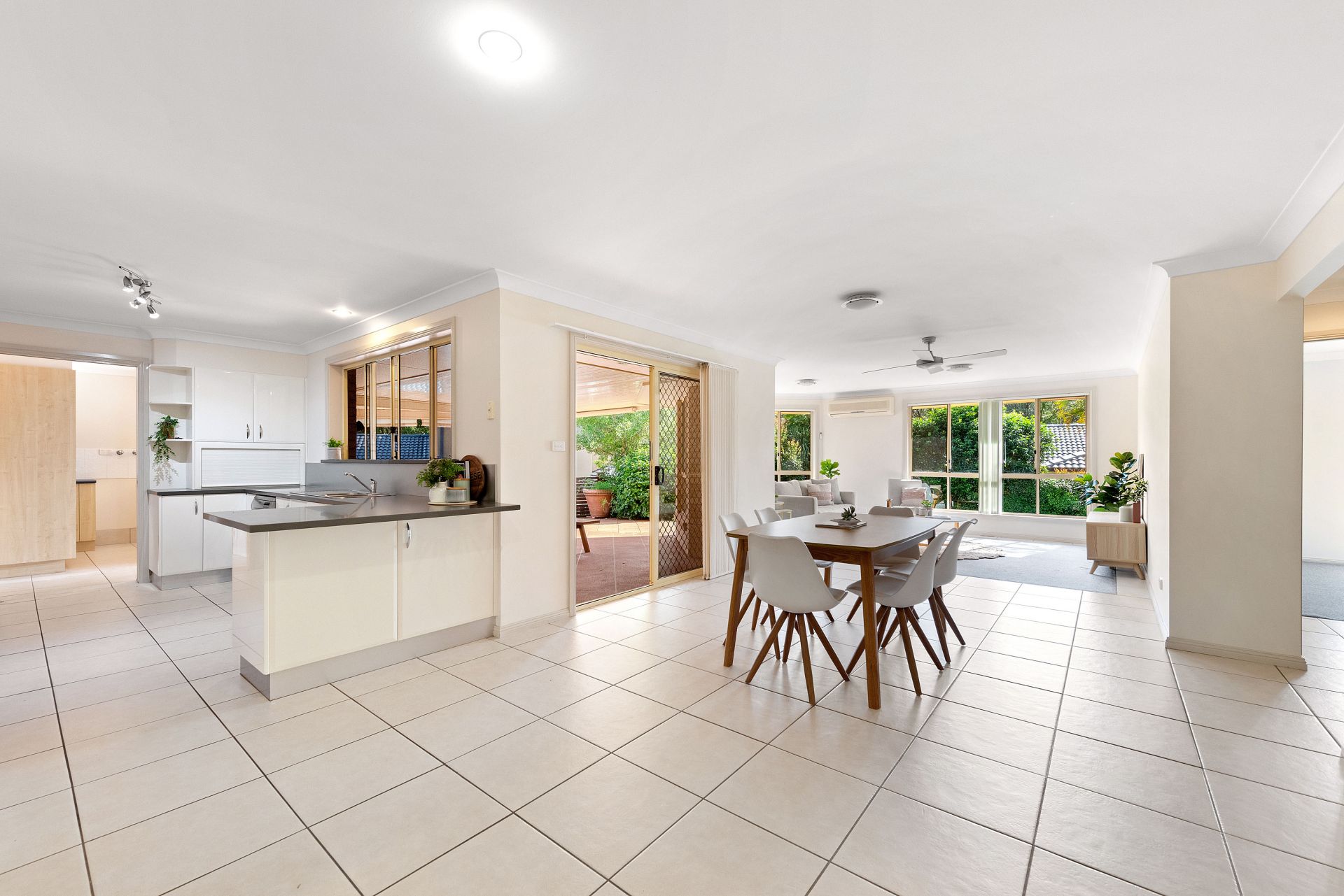 48 Celestial Way Port Macquarie NSW, Port Macquarie - Thumbnail 2