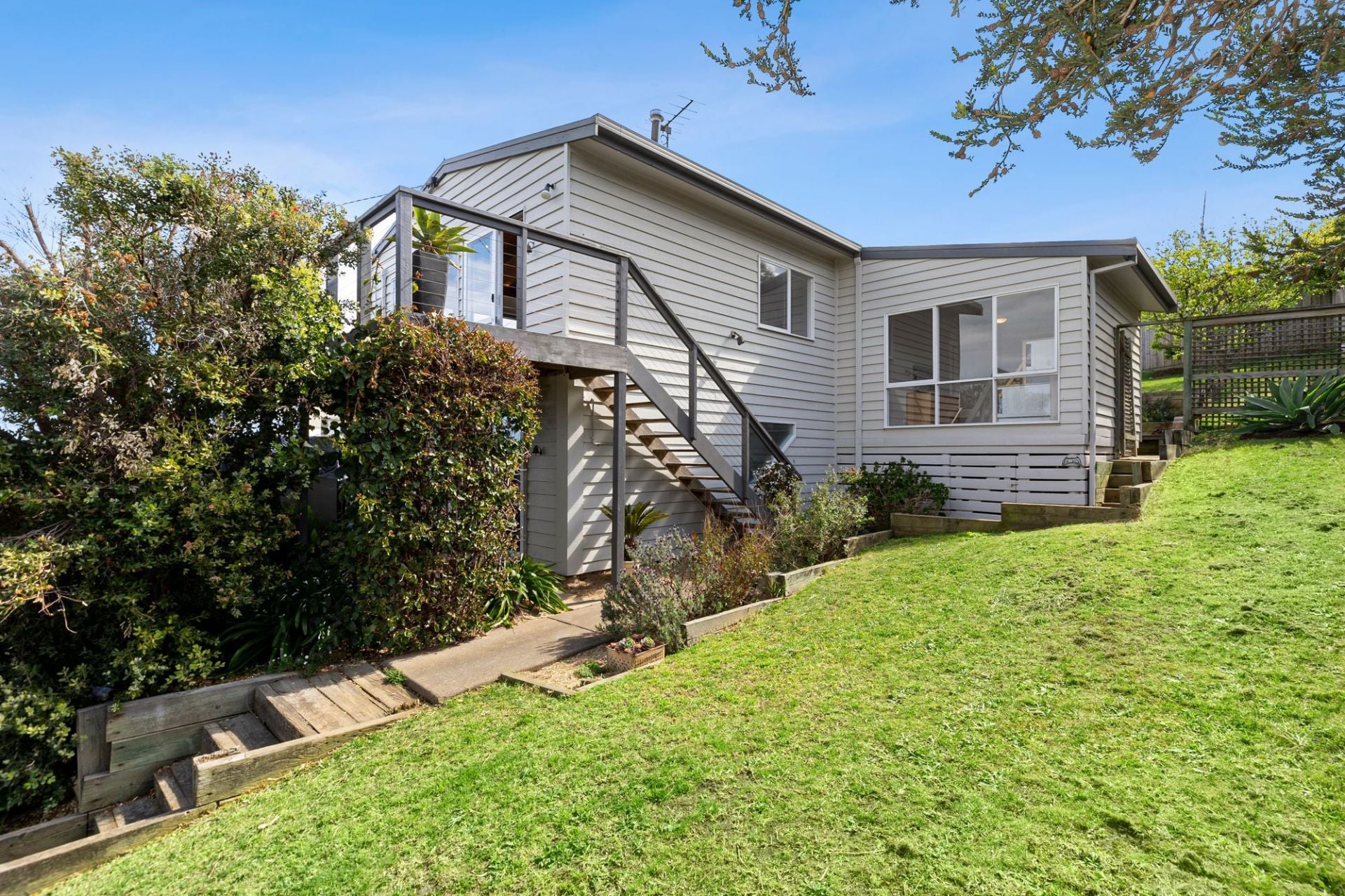 46 Sunset Strip Ocean Grove VIC, Ocean Grove - Thumbnail 3
