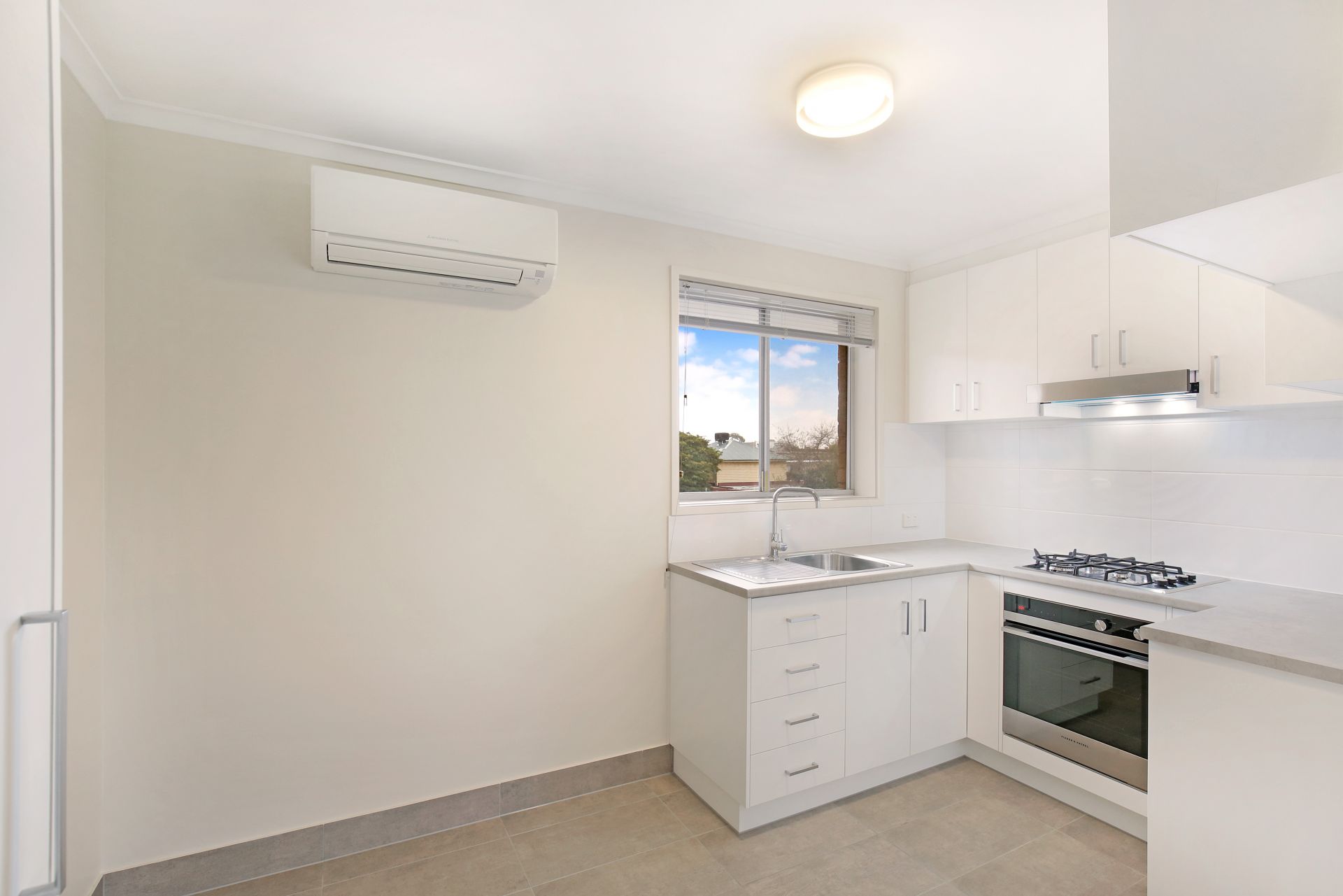 Great Location! Newly renovated