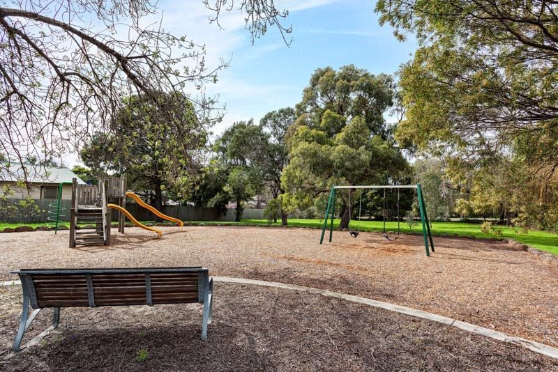 14 Lae Street, West Footscray - Thumbnail 7