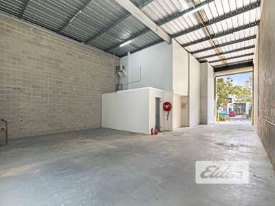 OFFICE/WAREHOUSE OPPORTUNITY IN WEST END: INVEST OR OWNER OCCUPY!!