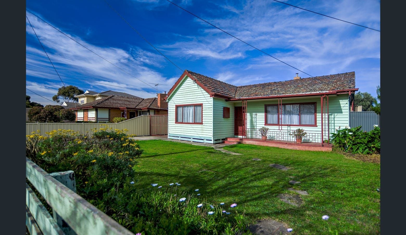 Genuine Weatherboard Home in Fantastic Location!