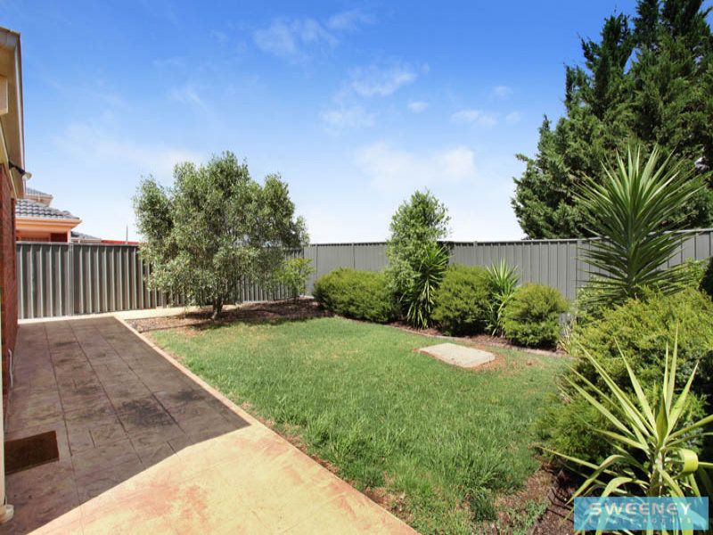 5 Klippel Way, Caroline Springs - Thumbnail 7
