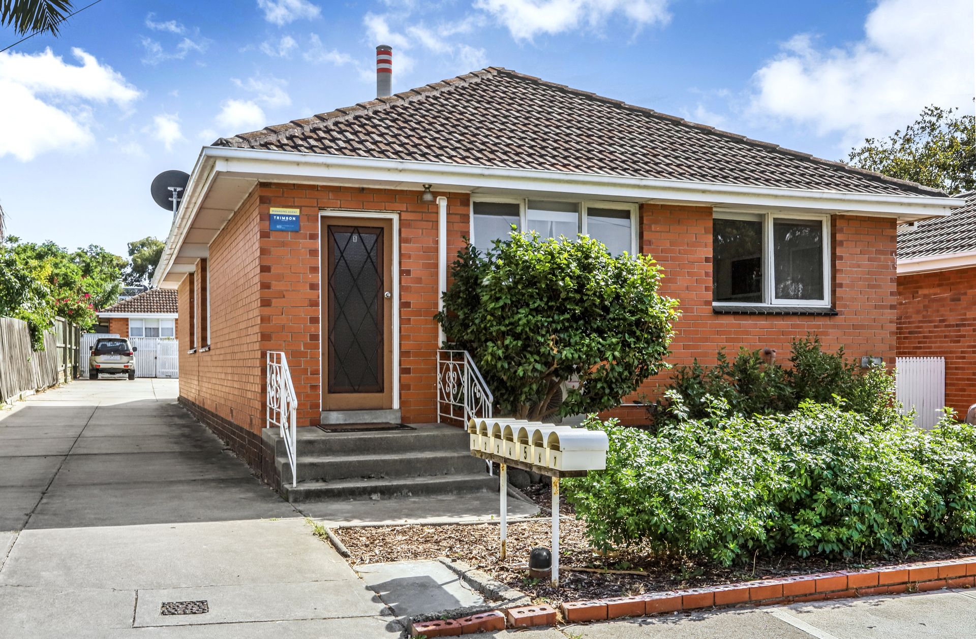 1/10 Peel Street Newport VIC, Newport - Thumbnail 2