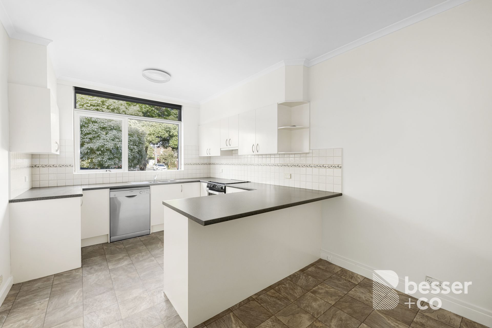4/43 Pental Road, Caulfield North - Thumbnail 5