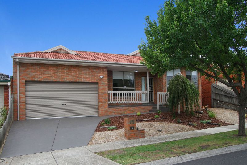 4 Woodfull Way, Epping