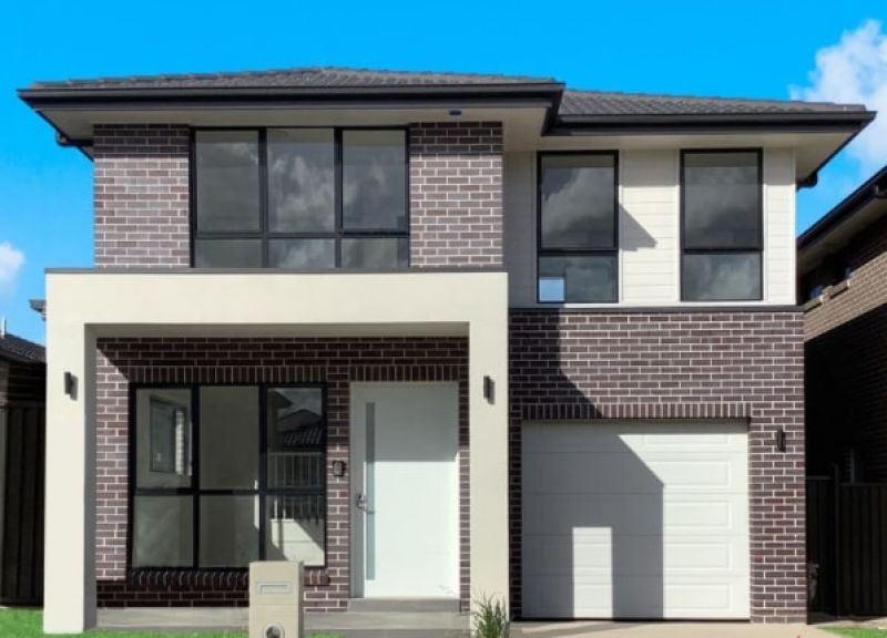 4-Bedroom Parkside Beauty!