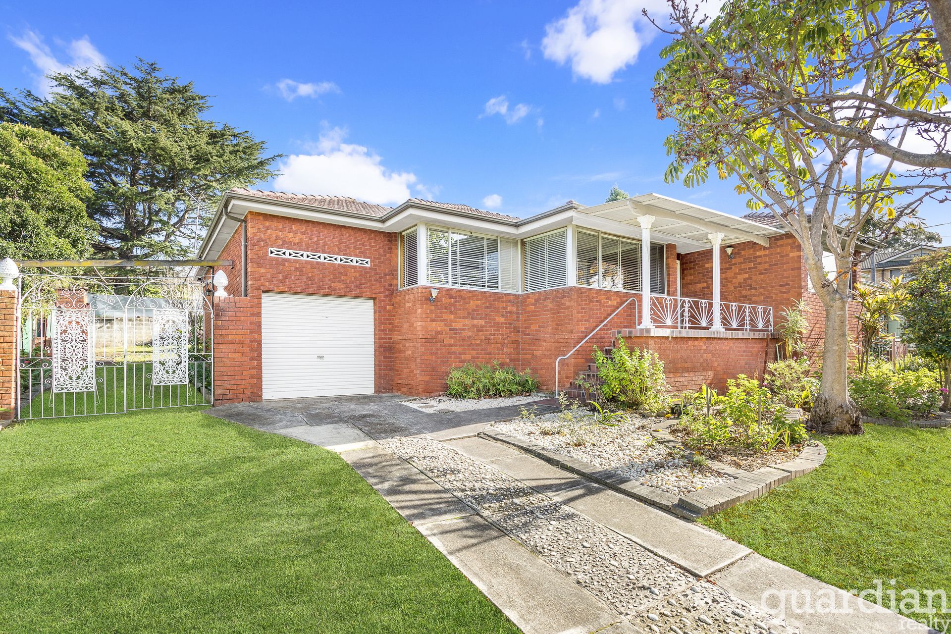 21 Wyldwood Crescent Baulkham Hills NSW, Baulkham Hills - Thumbnail 2