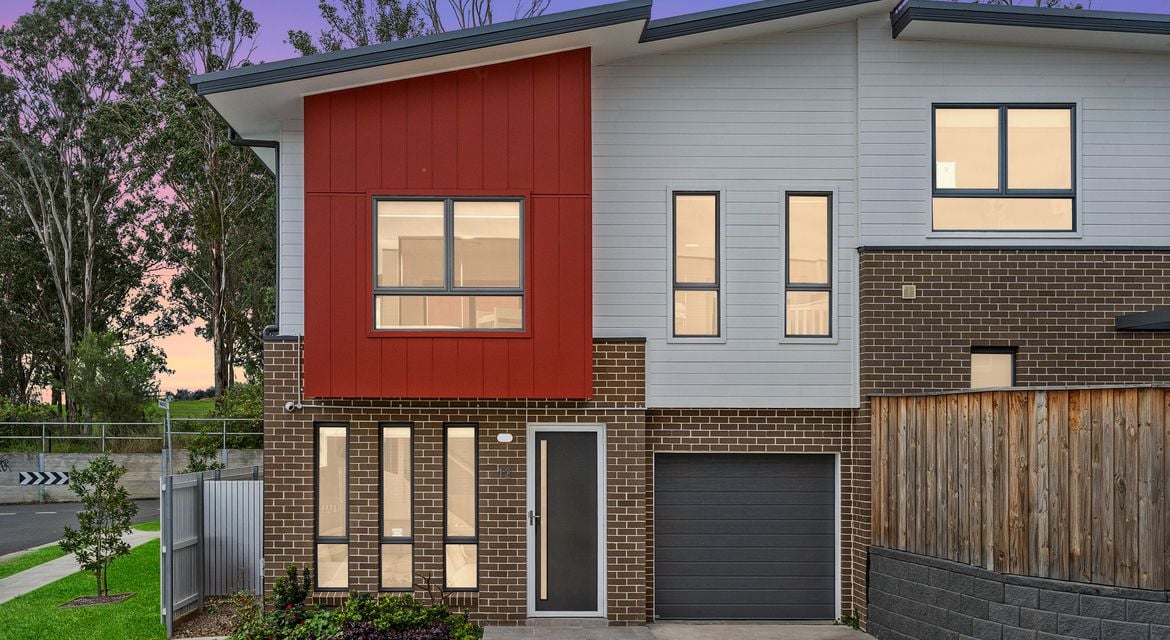 Riverstone 12 Blantyre Glade