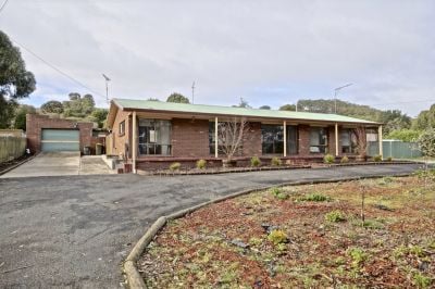 3
 
 
 
  
 
 
 2
 
 
 
  
 
 
 3
 
 
 
 
 
 
 
 101 Leith Road, Leith TAS 7315, Leith - Thumbnail 4