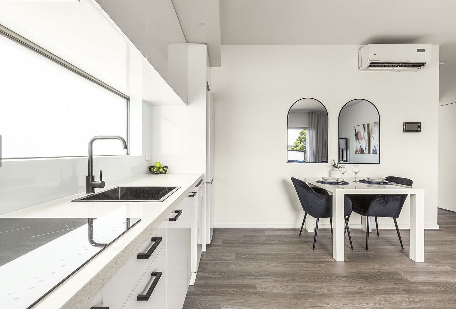 EXQUISITE INTERIORS, IMPECCABLE LOCATION