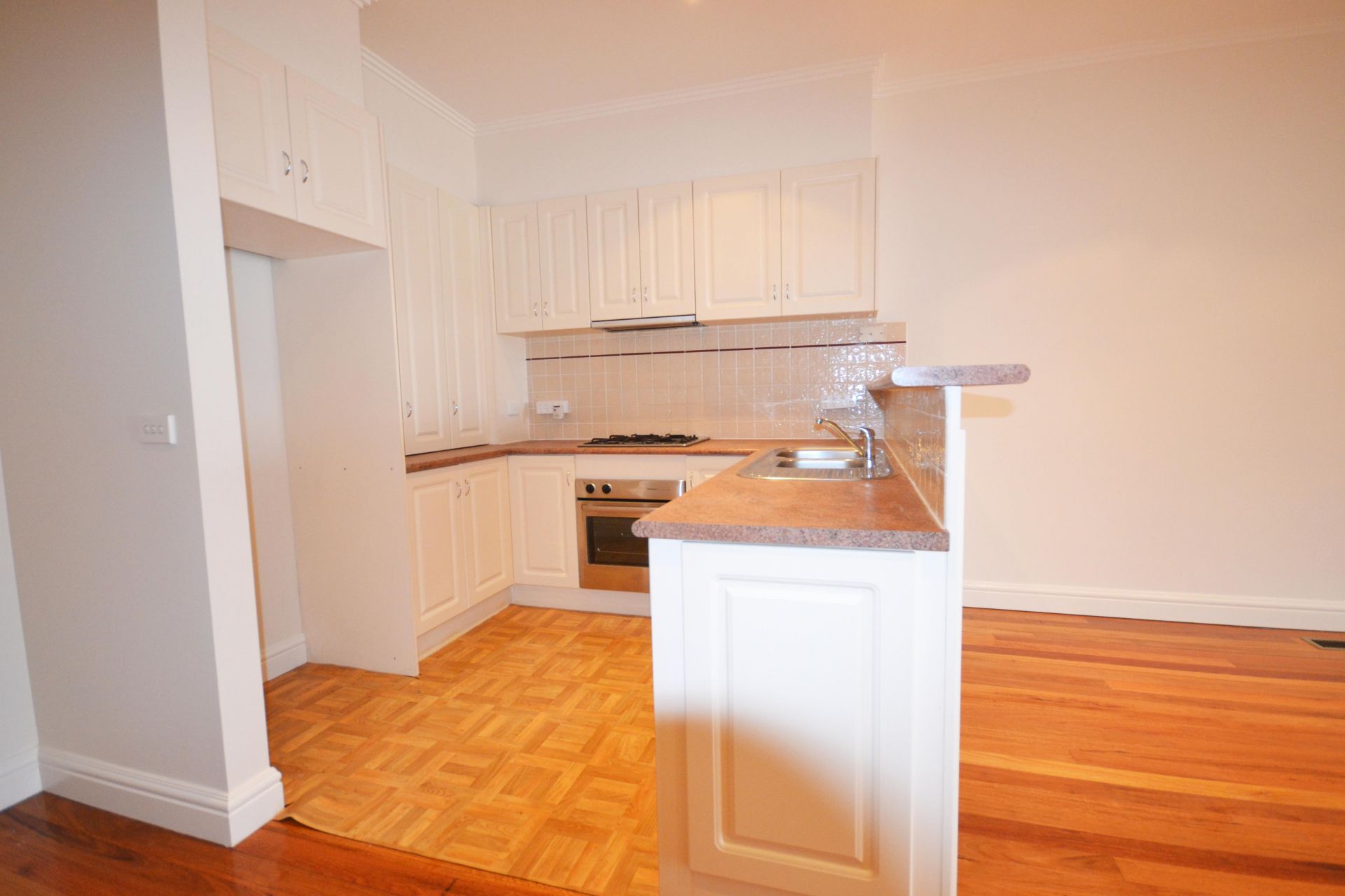 Real Estate For Lease 220 Gilbert Road Preston , VIC