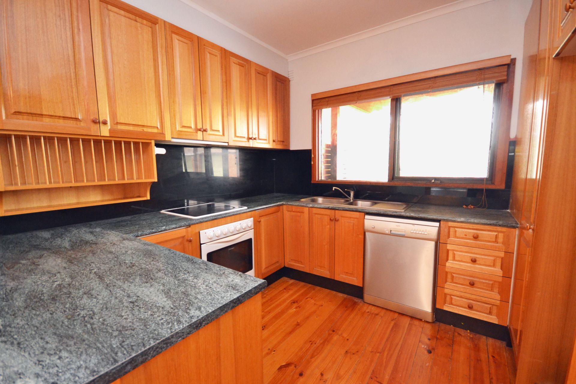 QUALITY HOME, SENSATIONAL LOCATION