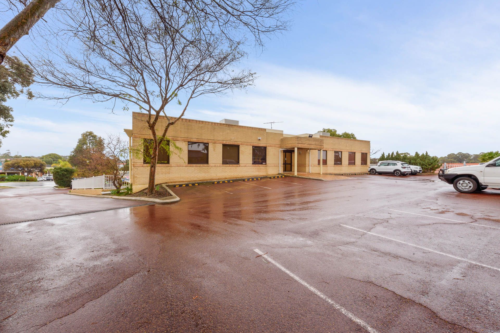 3/64 Arnisdale Road, Duncraig Realty Source