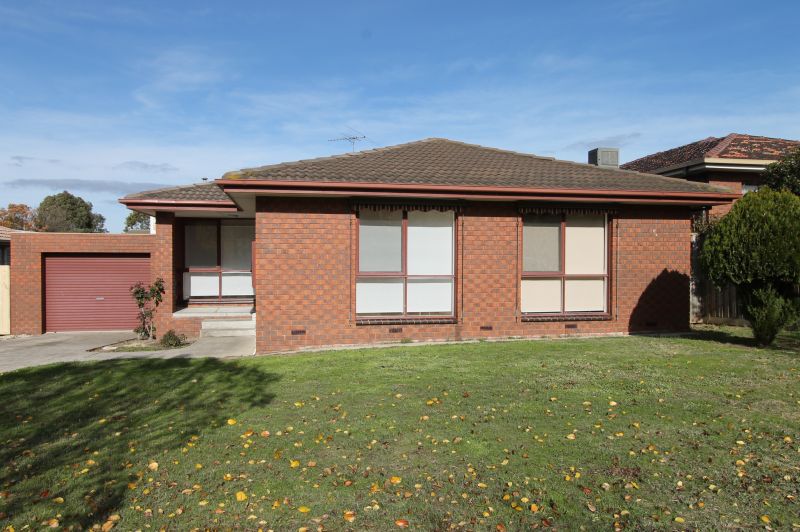 3 Garrett Court, Mill Park