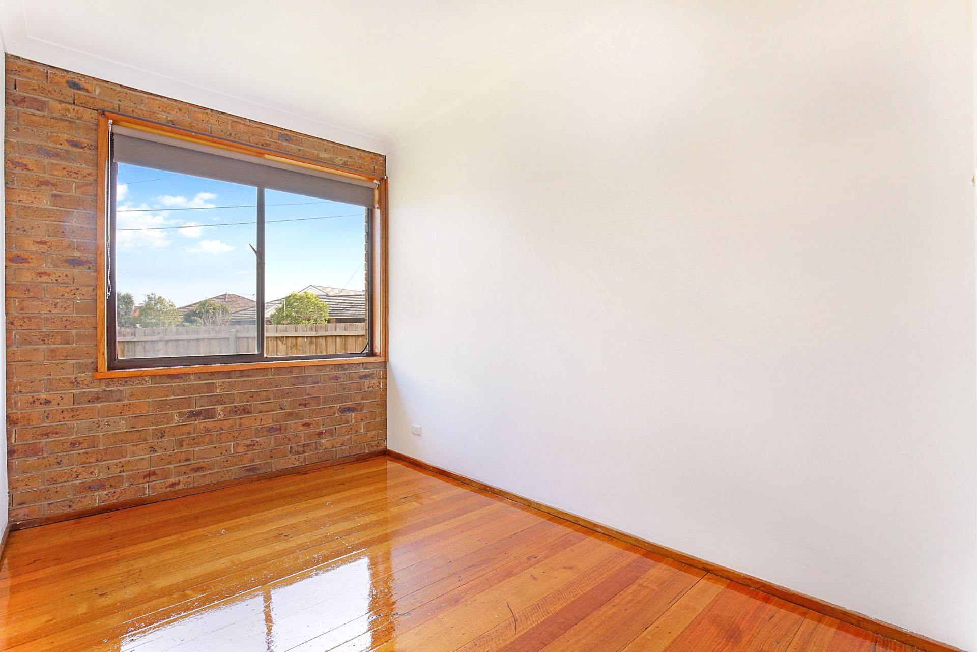 SPACIOUS AND WELL LOCATED